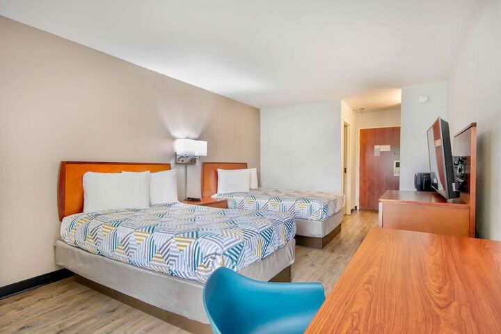 Room 11 of 31