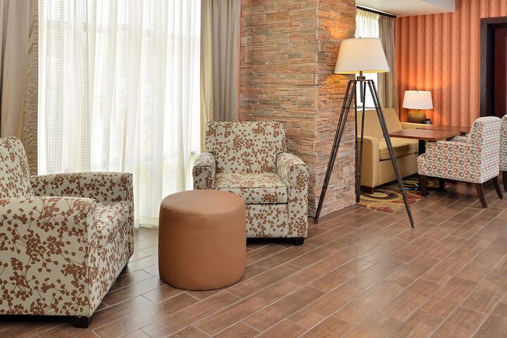 Hotel Interior 6 of 38