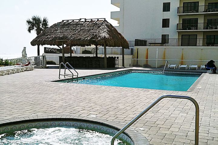 Sundeck 57 of 65