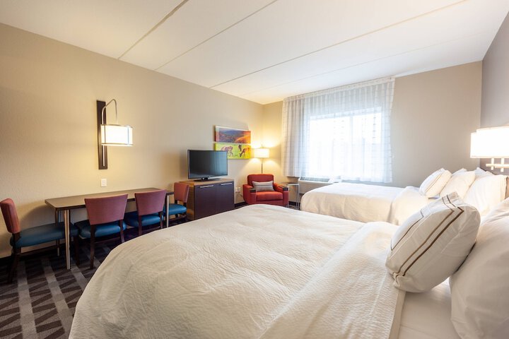 Room 20 of 34