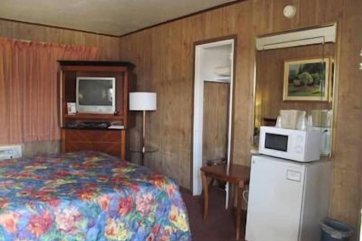 Room 17 of 20