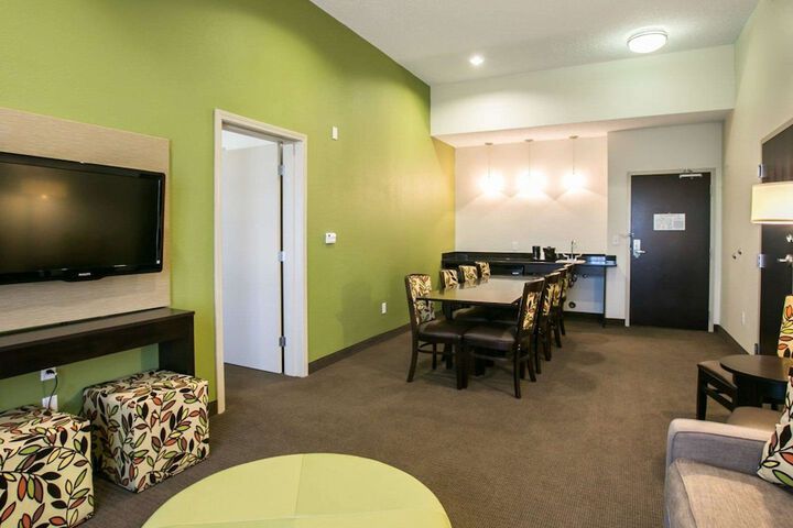 Room 16 of 24