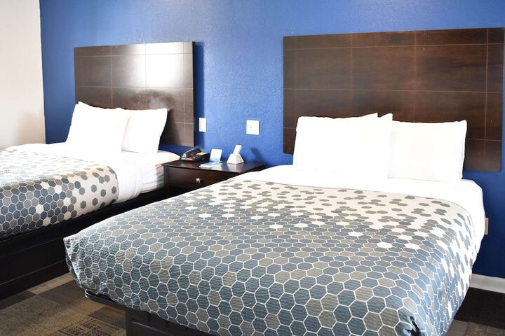 Room 14 of 23