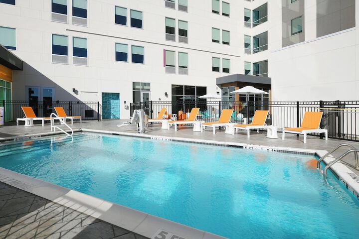 Aloft by Marriott Dallas Euless