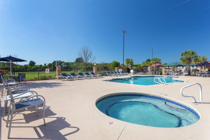 Holiday Inn Conference Center - Valdosta by IHG