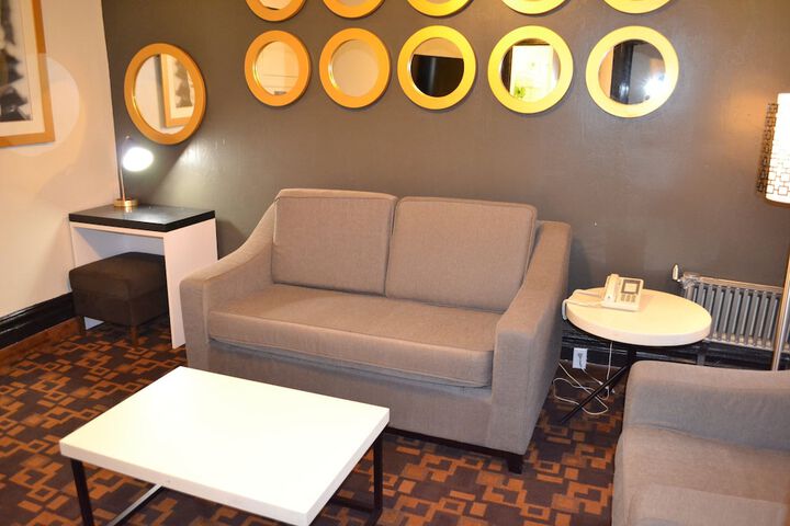 Room 29 of 42