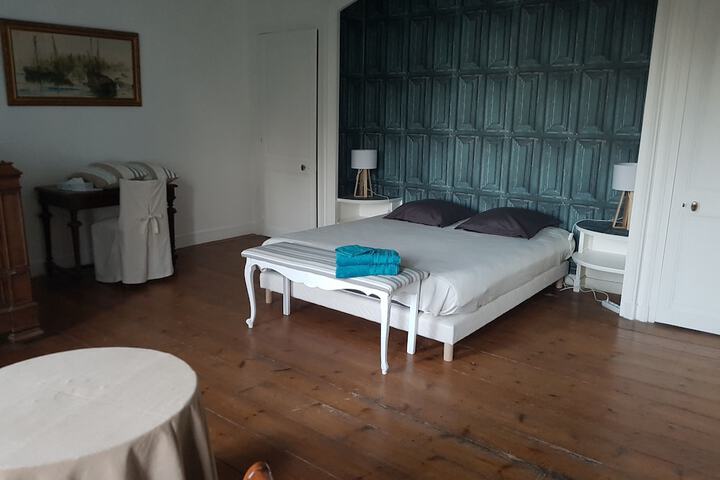 Room 19 of 60