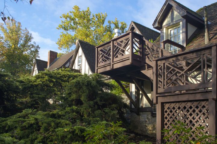 Hillbrook Inn