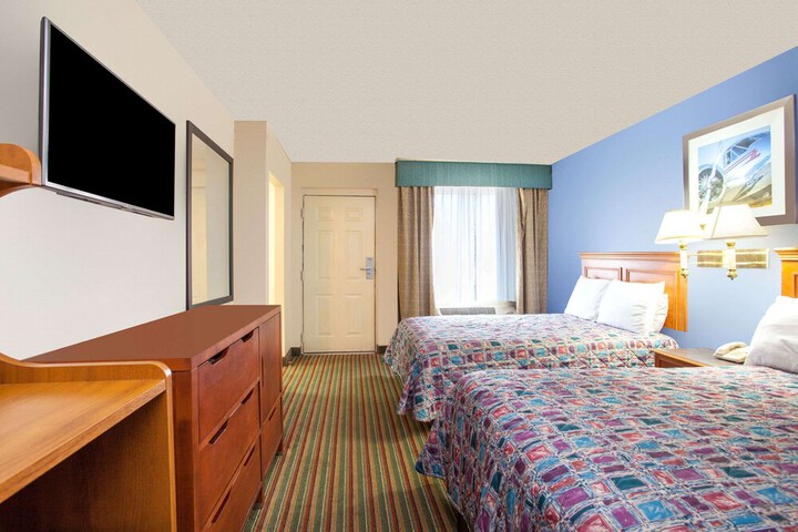 Room 80 of 86