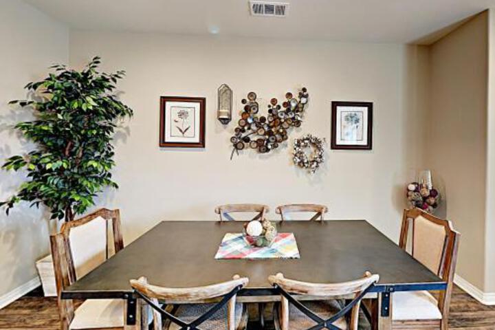 525 Surfbird Home Home