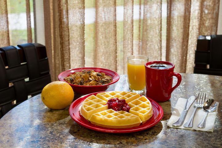 Breakfast/Coffee Service 27 of 32