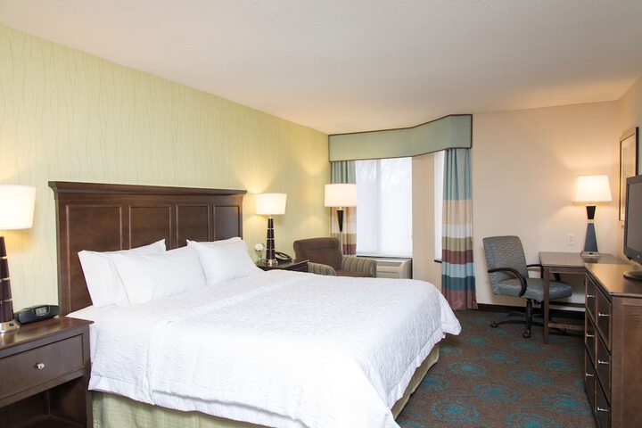Hampton Inn and Suites Kokomo