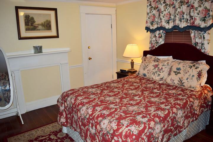 Hotel Interior 14 of 183