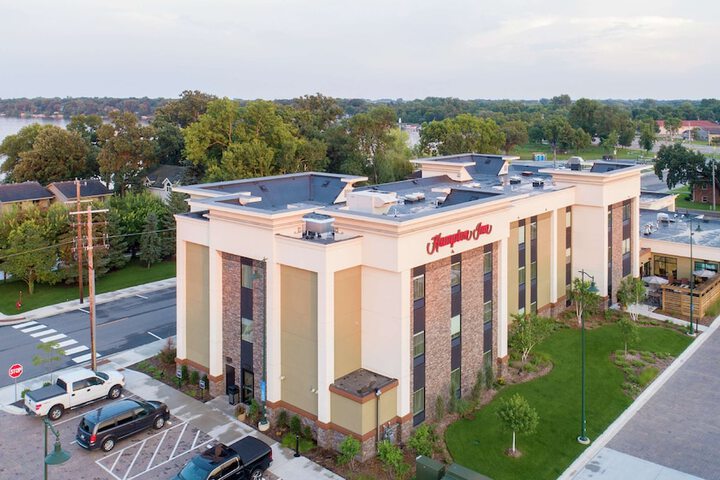 Hampton Inn Spicer Green Lake