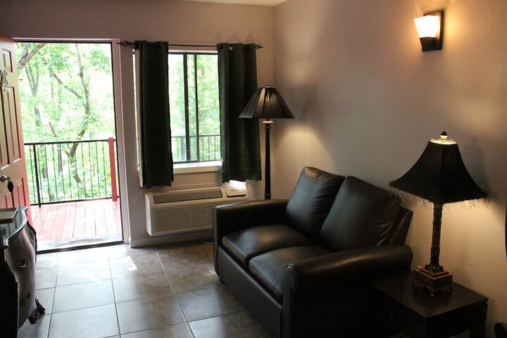 Room 154 of 219