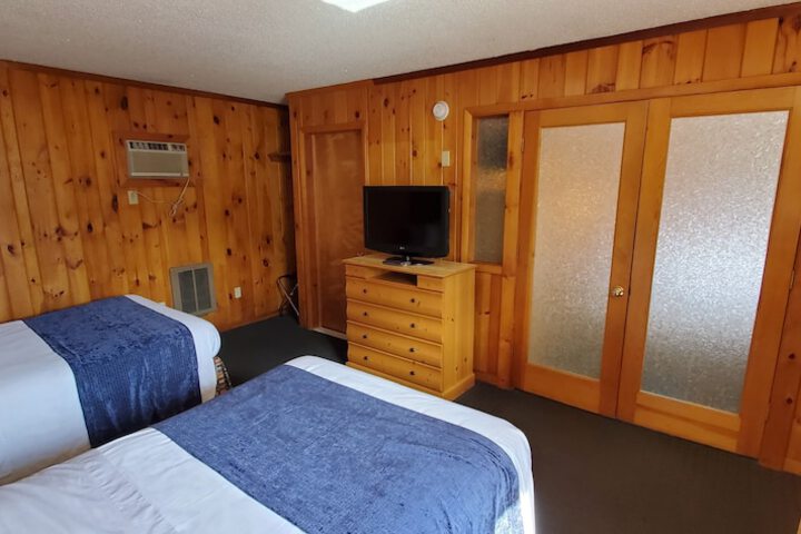 Room 53 of 145