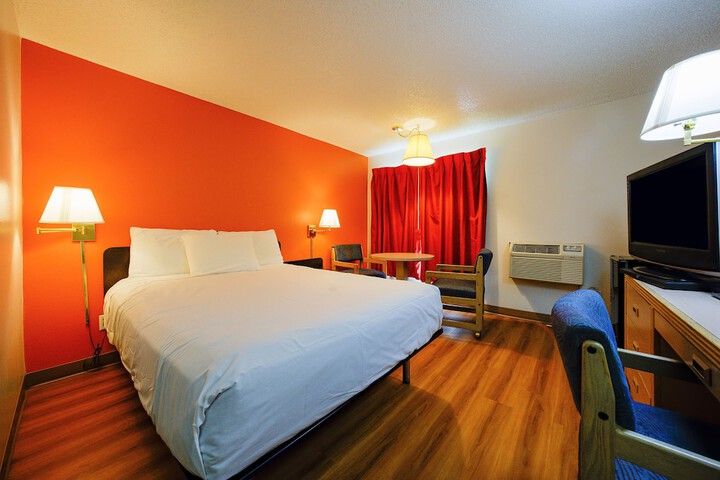 Room 37 of 123