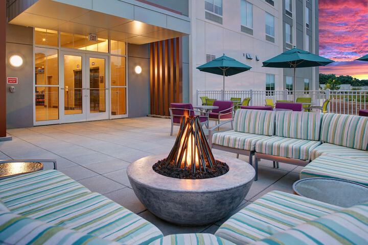 Terrace/Patio 49 of 51