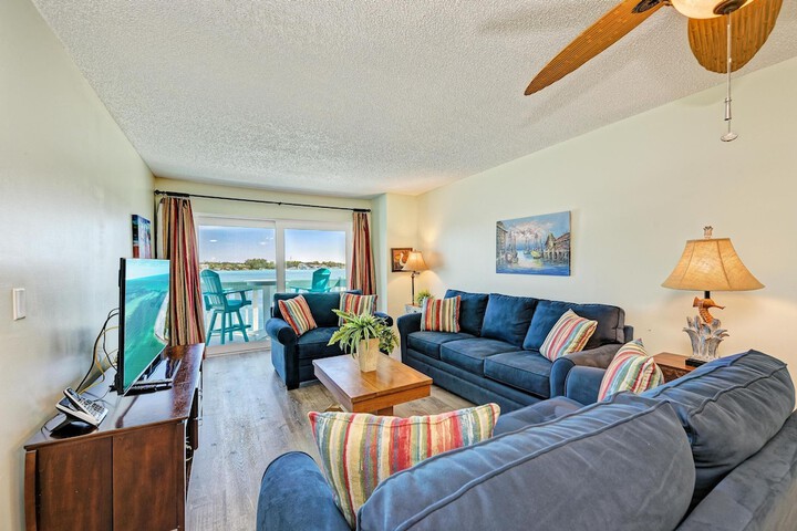 Anna Maria Island Beach Palms 5B