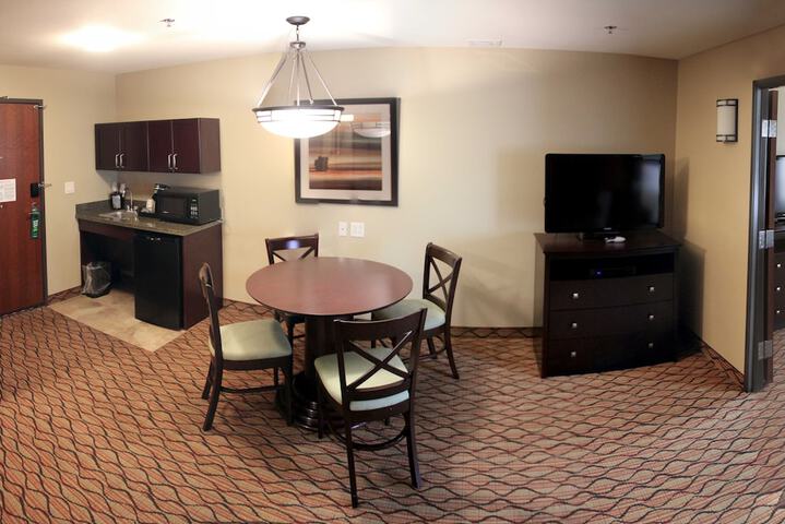 Room 31 of 106