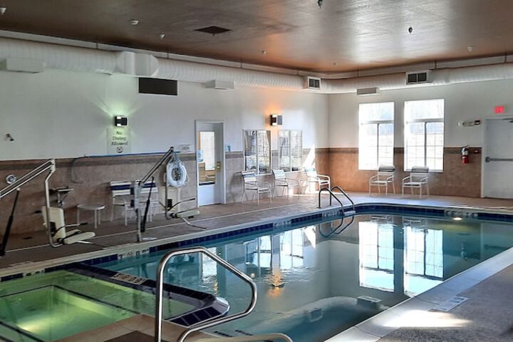 Pool 10 of 52