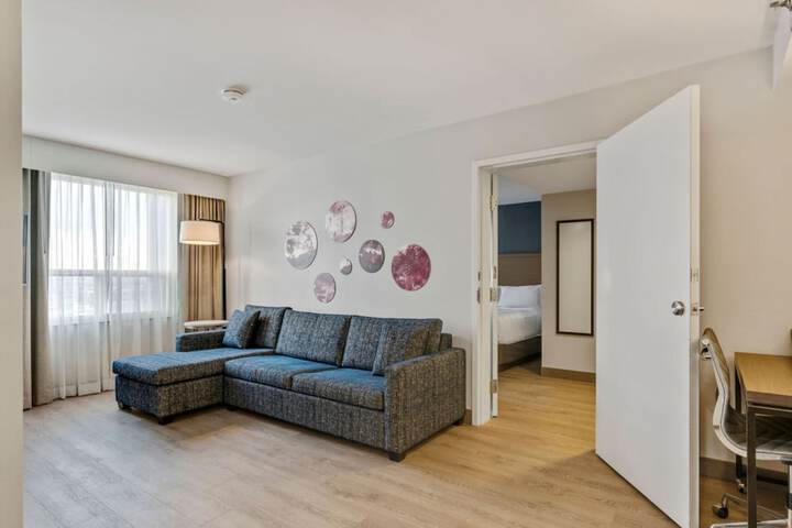Room 52 of 134
