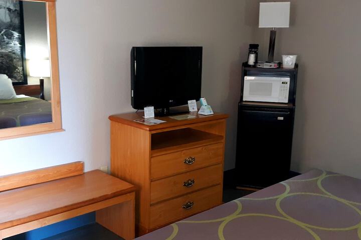 Room 44 of 72
