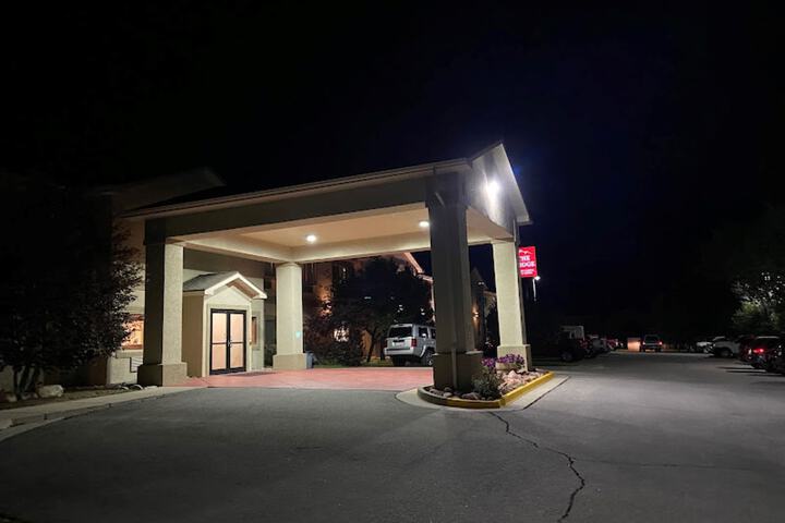 Wingate by Wyndham New Castle - Glenwood Springs