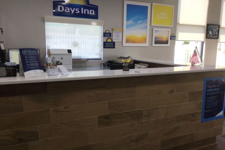 Days Inn by Wyndham Jackson