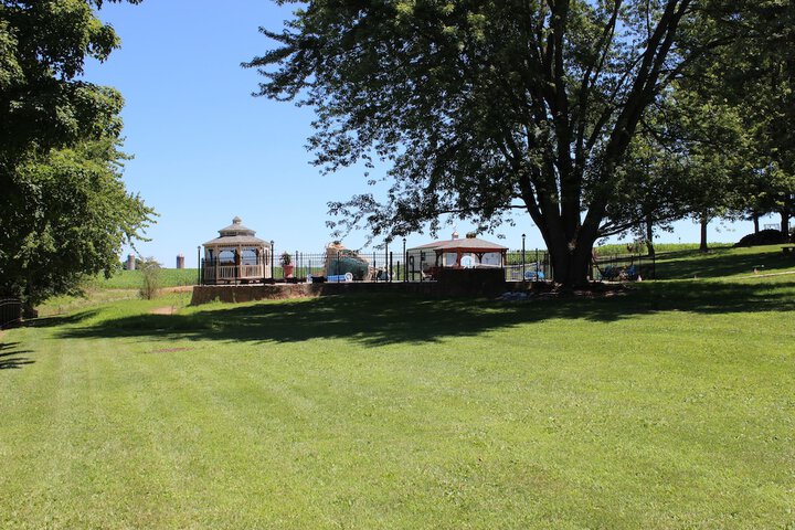 Carriage Stop Bed & Breakfast