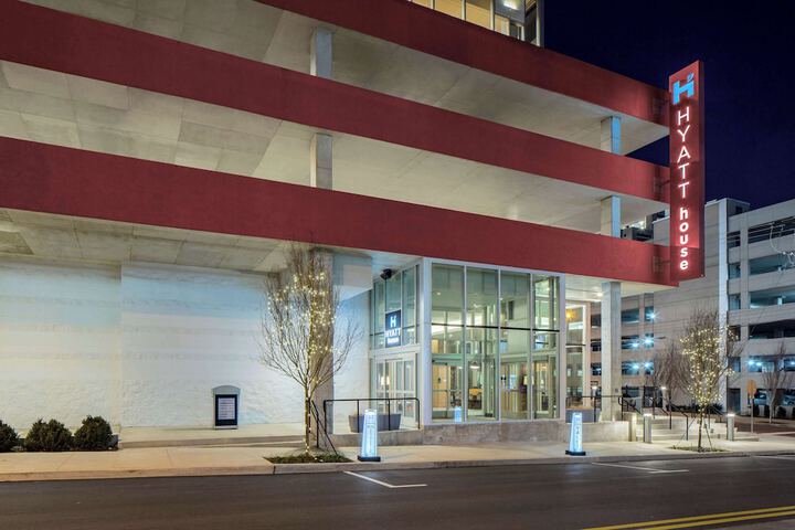 Hotel 4 of 34