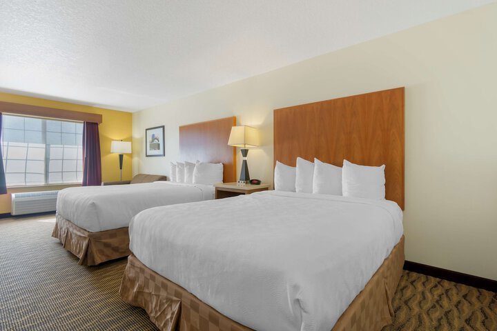 Best Western Plus Park Place Inn & Suites