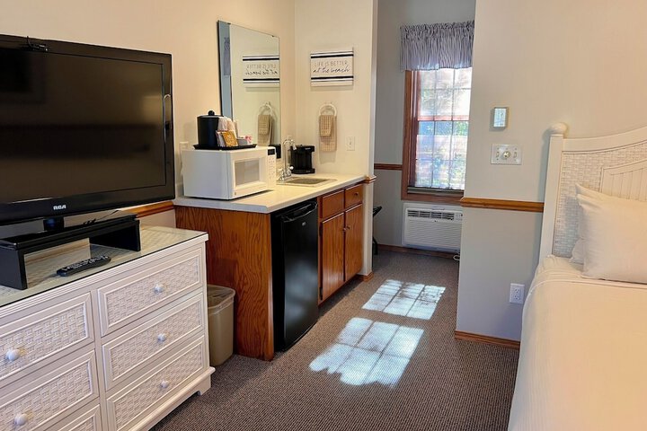 Room 128 of 157