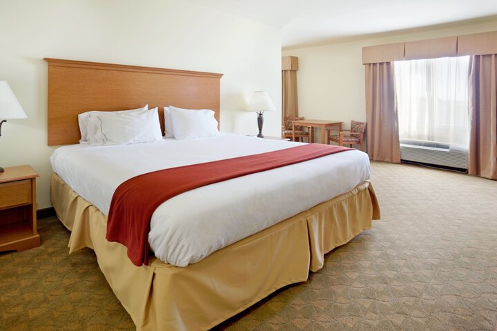 Room 21 of 34