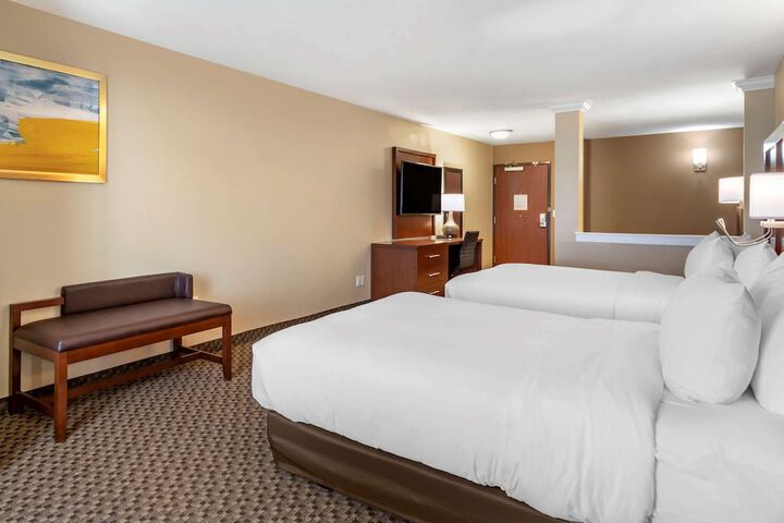 Room 19 of 37