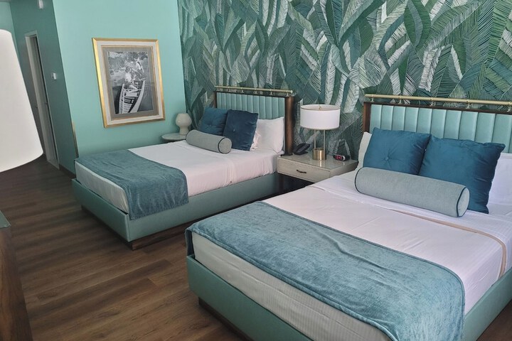Room 40 of 60