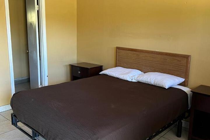Budget Inn Decatur Priceville