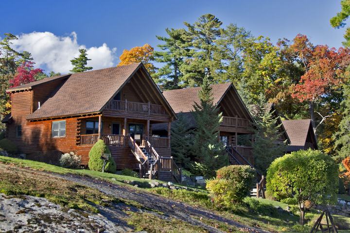 Lodges at Cresthaven