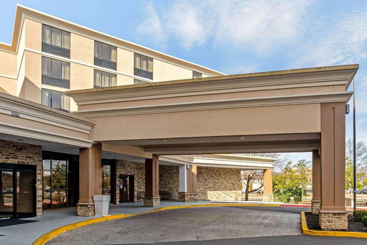 Hotel 3 of 45