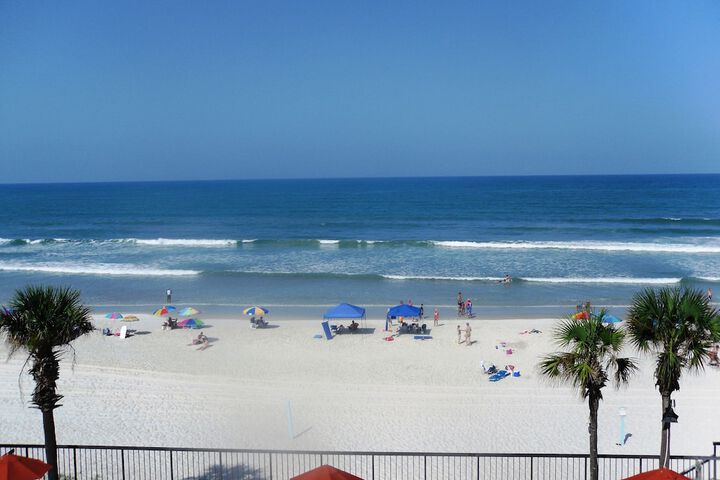 Home2 Suites by Hilton Ormond Beach Oceanfront