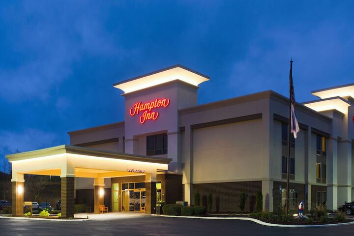 Hotel 3 of 35