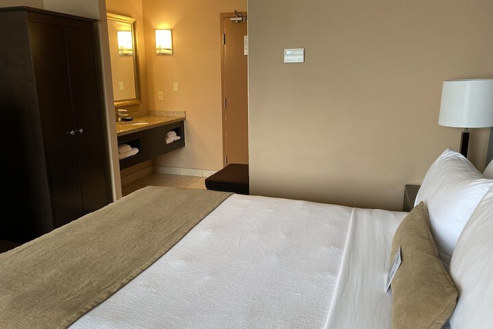 Room 16 of 71
