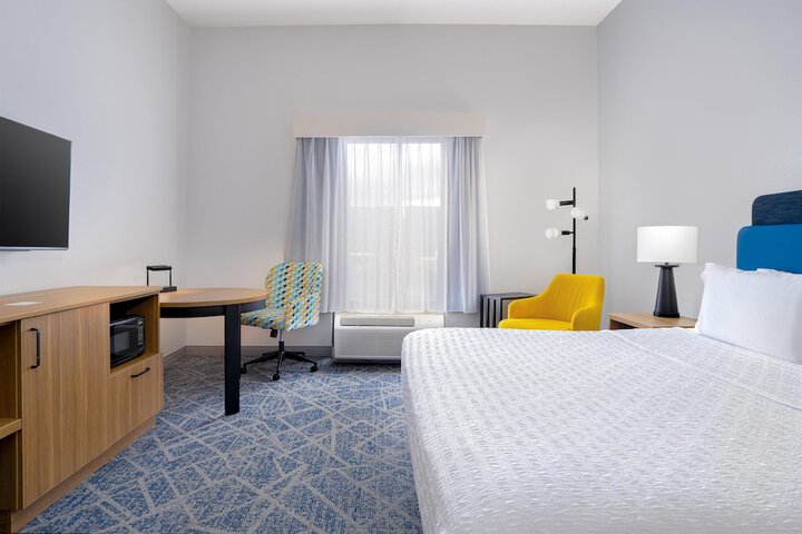 Hampton Inn & Suites Lamar