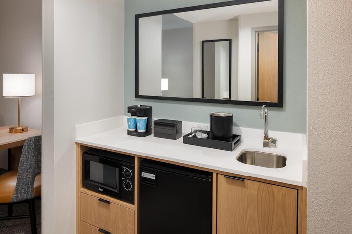 Embassy Suites by Hilton Lexington / UK Coldstream