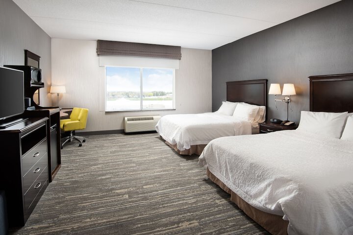 Hampton Inn & Suites Barrie