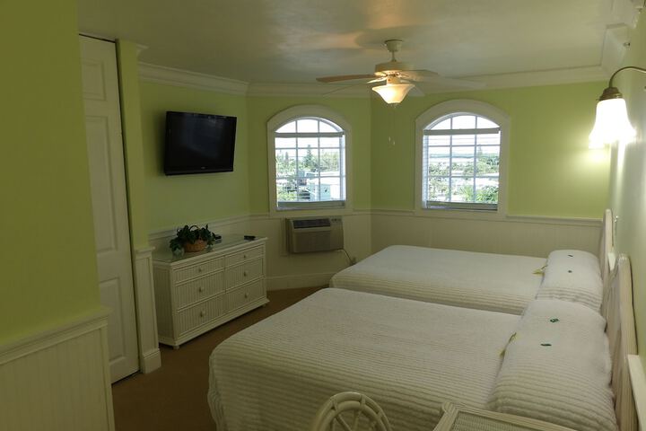 Edison Beach House
