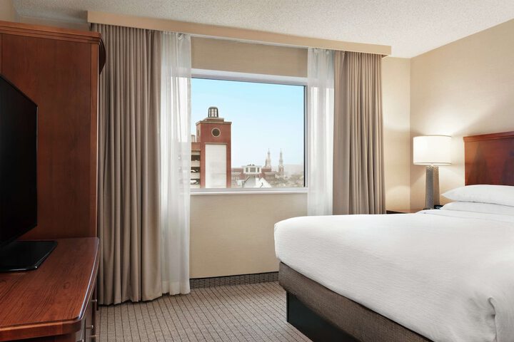 Embassy Suites by Hilton Cincinnati RiverCenter