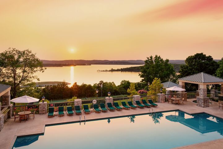 Chateau on the Lake Resort Spa and Convention Center