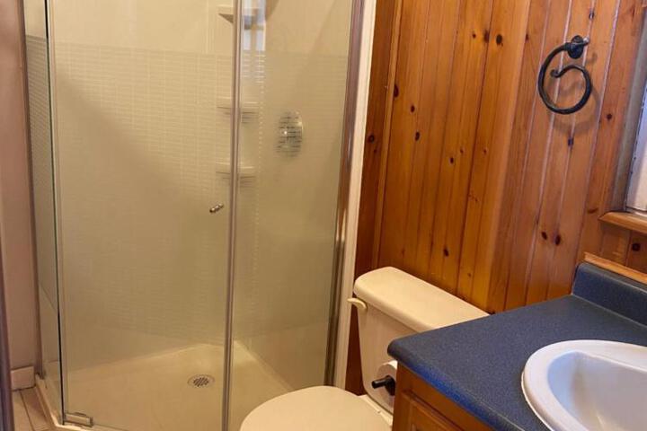Merland Park Cottages and Motel