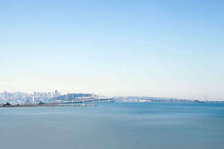 Sonesta Emeryville - San Francisco Bay Bridge